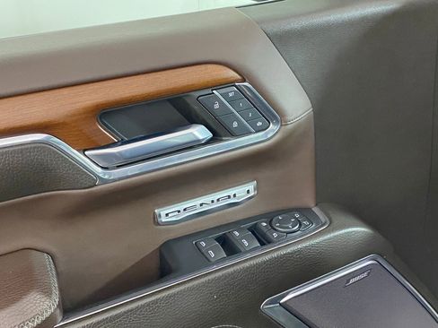 Used 2023 GMC Sierra 1500 Denali w/ Technology Package image 11