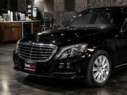 Used 2014 Mercedes-Benz S 550 Sedan image 8