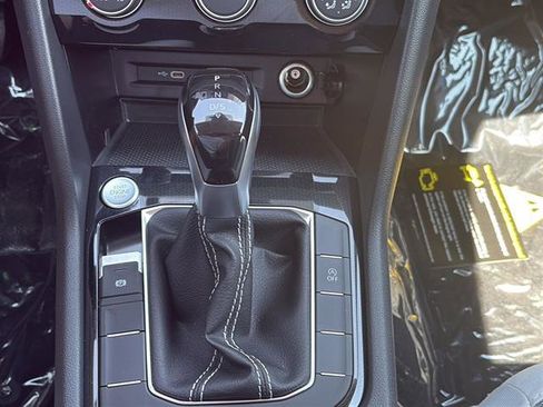 New 2025 Volkswagen Taos S image 20