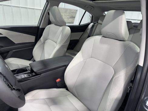 New 2026 Toyota Camry XLE w/ Premium Plus Package AWD/4WD image 21