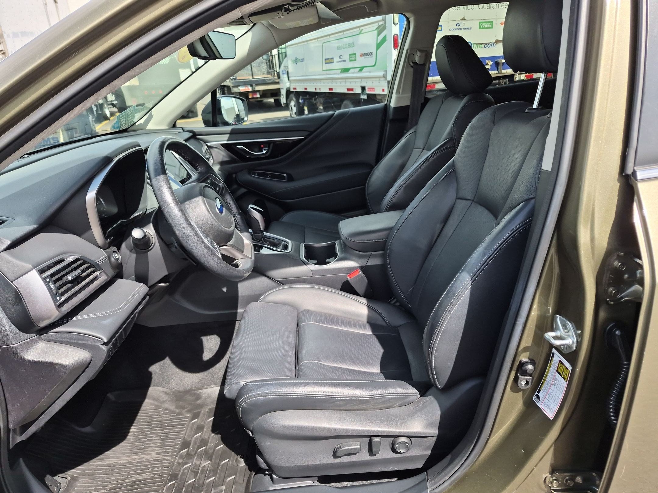 Used 2024 Subaru Outback Limited AWD/4WD image 24