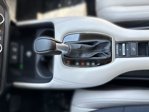 New 2026 Honda HR-V EX-L image 21