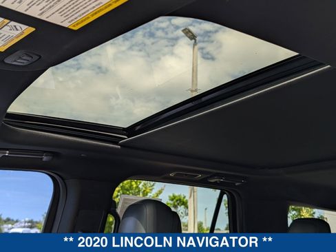 Used 2020 Lincoln Navigator Reserve RWD image 26