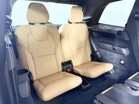 Used 2021 Volvo XC90 T6 Inscription w/ Advanced Package image 44