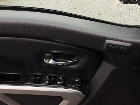 Certified 2019 Nissan Titan PRO-4X w/ Pro-4x Convenience Package image 13