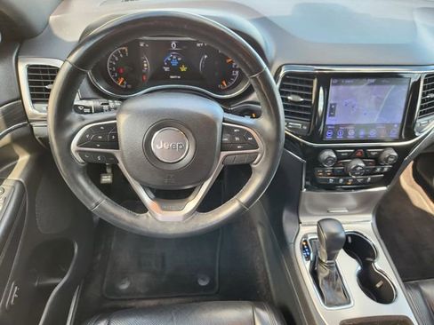 Used 2019 Jeep Grand Cherokee Limited w/ Luxury Group II RWD image 27