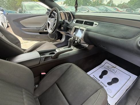 Used 2015 Chevrolet Camaro LS RWD image 11