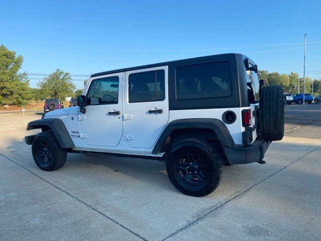 Used 2018 Jeep Wrangler Unlimited Sport w/ Connectivity Group AWD/4WD image 6