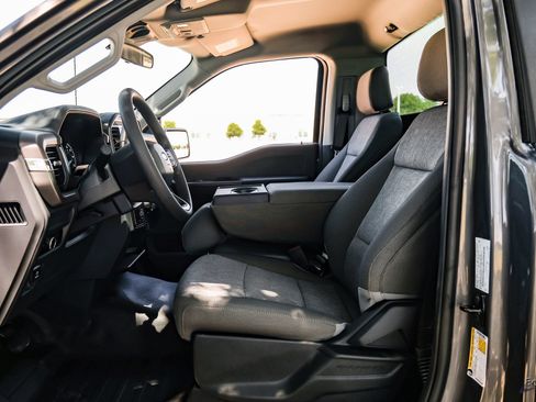 Used 2026 Ford F150 XL RWD image 34
