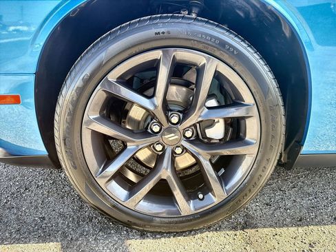 Used 2023 Dodge Challenger SXT w/ Blacktop Package image 18