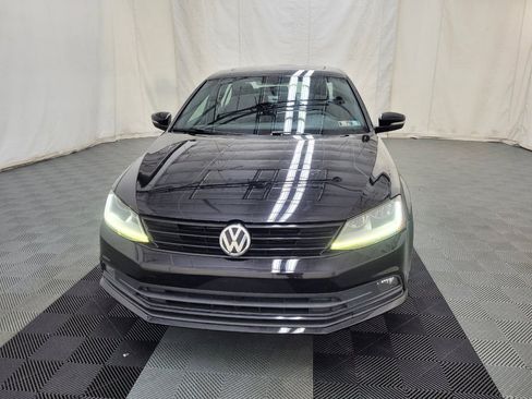 Used 2018 Volkswagen Jetta Sport FWD image 15