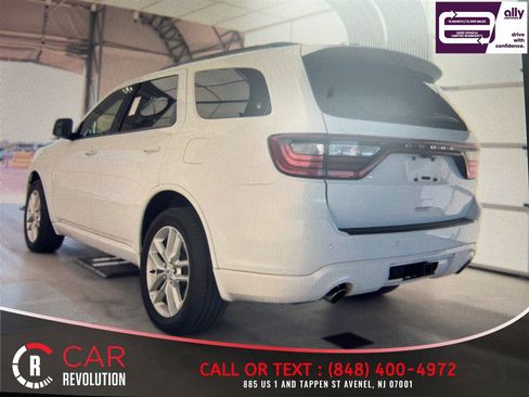 Used 2025 Dodge Durango GT AWD/4WD image 3