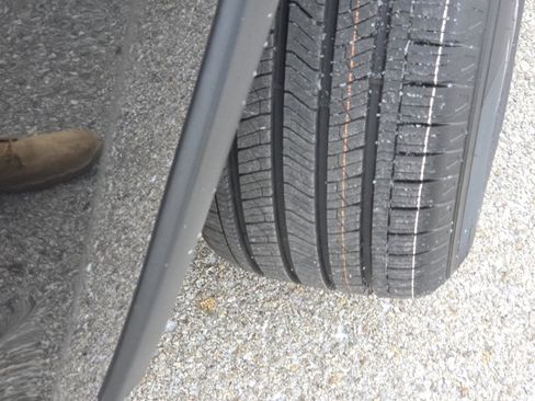 Used 2019 Jeep Grand Cherokee Limited w/ Luxury Group II image 12