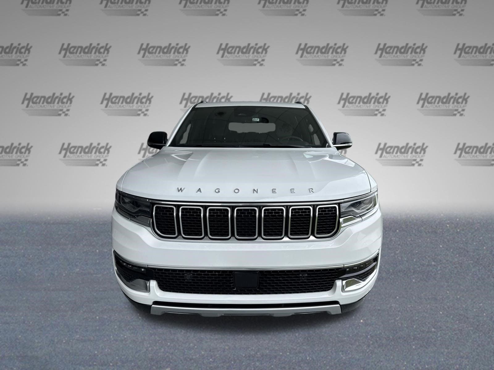 Used 2024 Jeep Wagoneer Series II AWD/4WD image 3