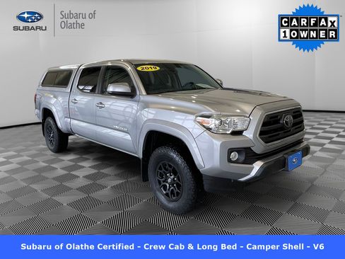 Used 2019 Toyota Tacoma image 1