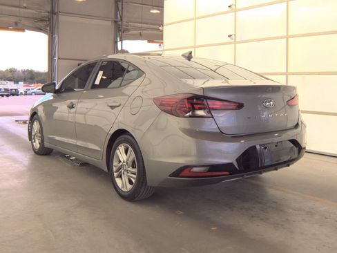 Used 2020 Hyundai Elantra SEL FWD image 6