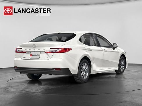 New 2026 Toyota Camry XLE AWD/4WD image 2