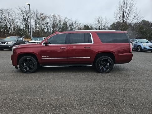 Used 2018 GMC Yukon XL Denali w/ Open Road Package image 4