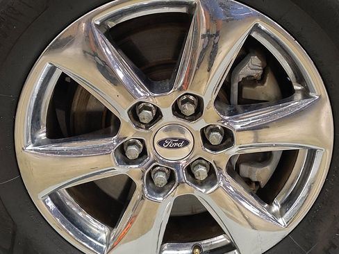 Used 2018 Ford F150 XLT w/ Equipment Group 302A Luxury RWD image 31