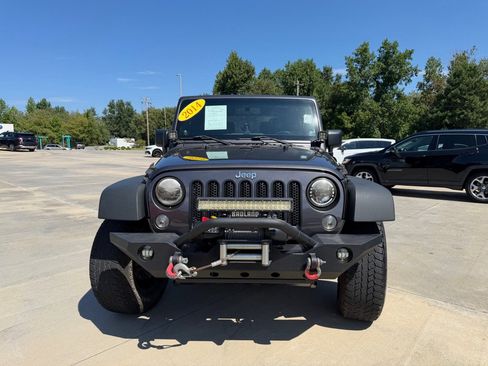 Used 2014 Jeep Wrangler Sport w/ Quick Order Package 23S AWD/4WD image 2