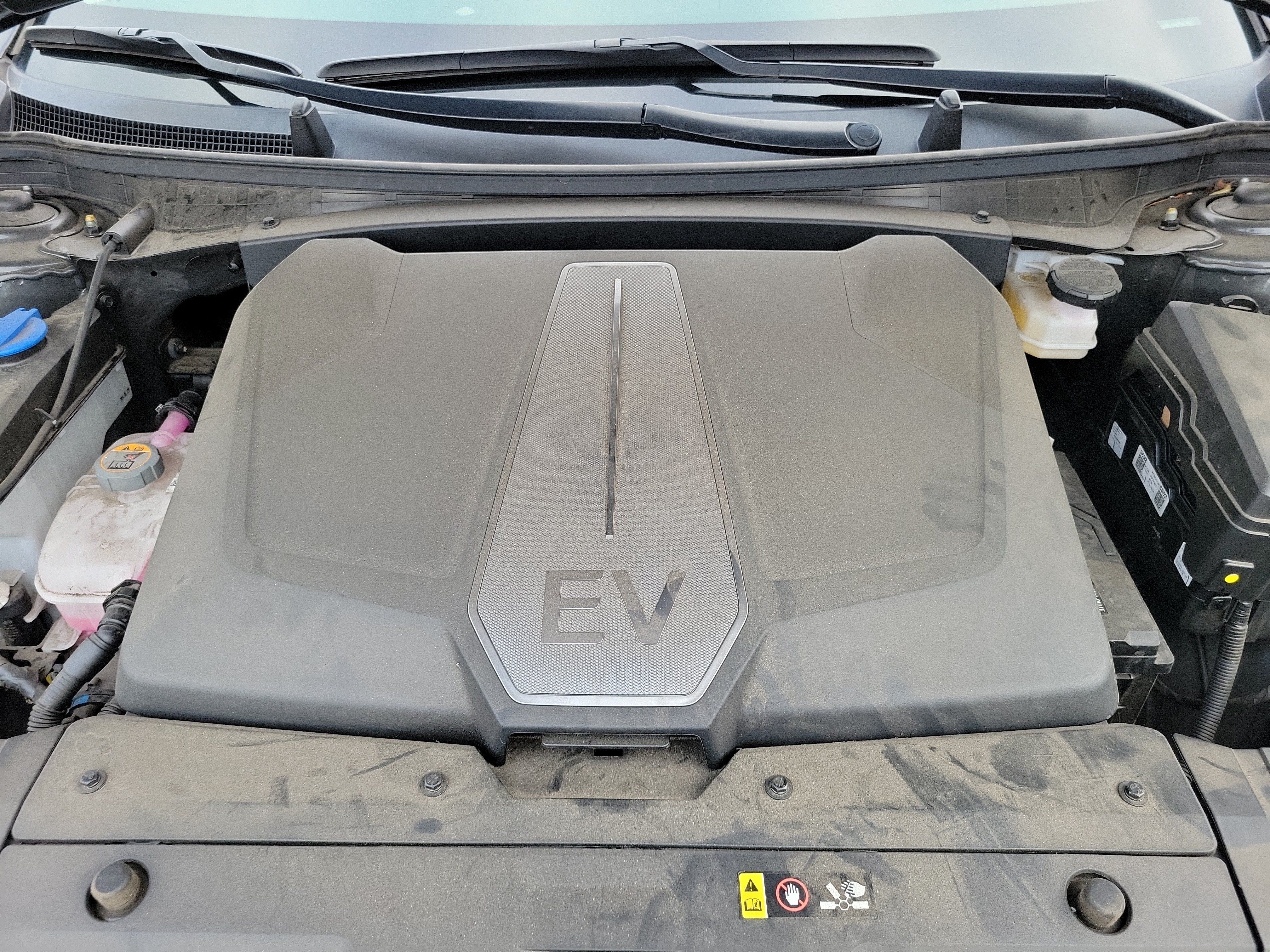 Used 2024 Kia EV6 Wind w/ Wind Technology Package RWD image 27