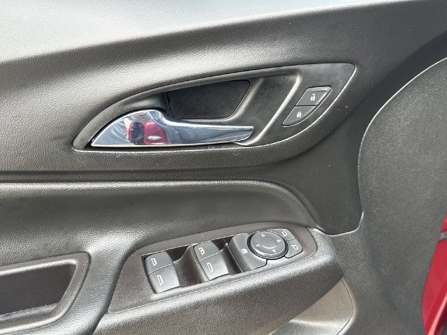 Used 2021 Chevrolet Equinox LT FWD image 17