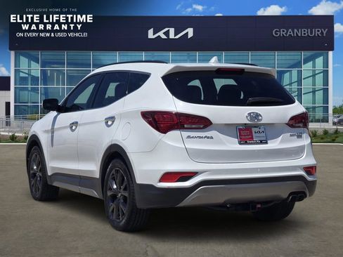 Used 2018 Hyundai Santa Fe Sport FWD image 4