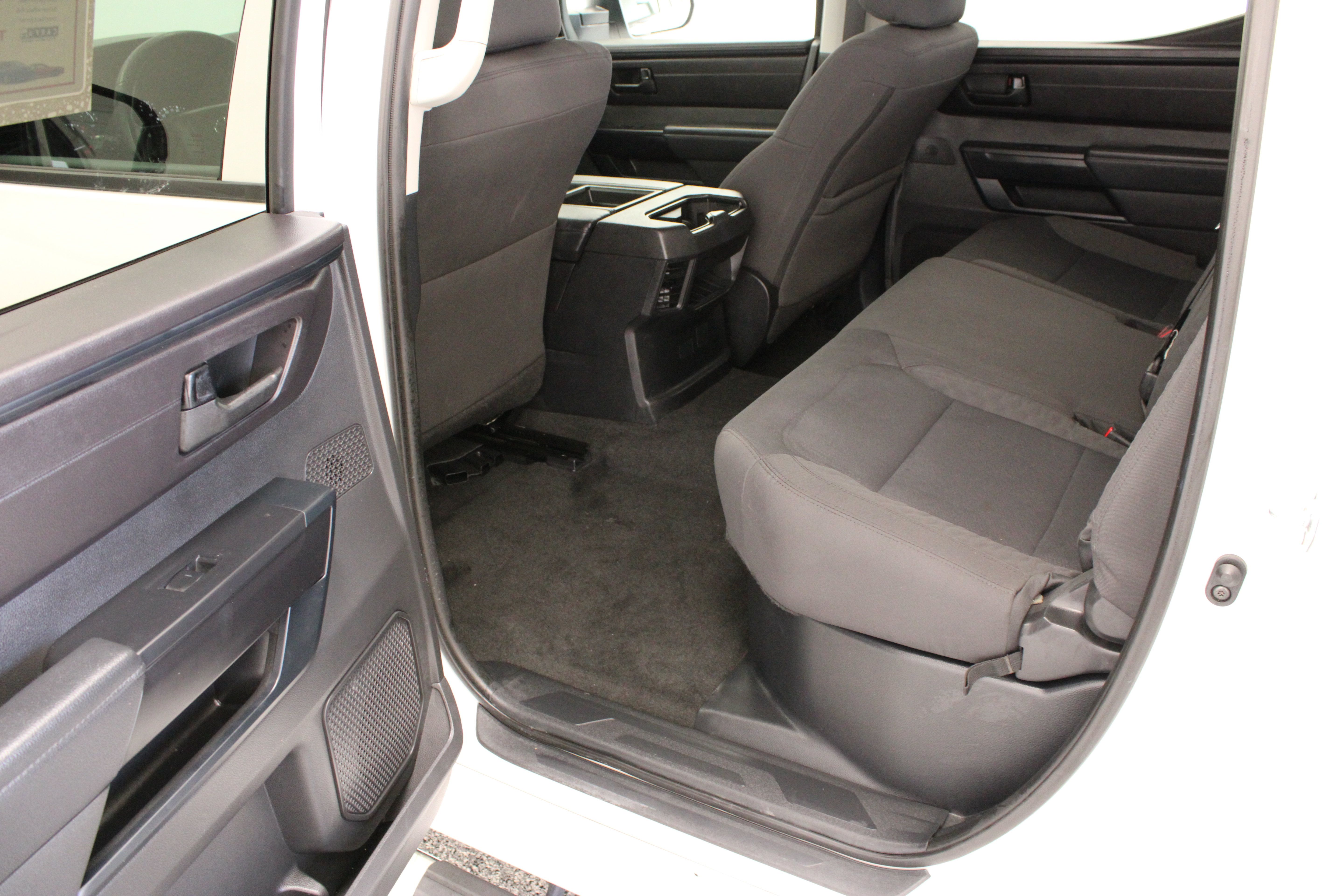 Used 2024 Toyota Tundra SR w/ SR Tow Package AWD/4WD image 28