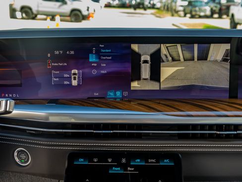 Used 2026 Cadillac Escalade Platinum Sport w/ LPO, ONYX Package image 26