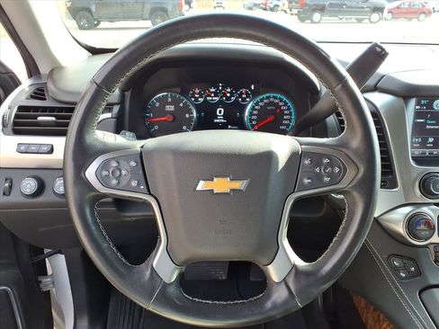 Used 2020 Chevrolet Tahoe Premier w/ Premier Plus Edition image 18