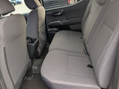 Certified 2017 Toyota Tacoma TRD Sport w/ Tow Package (A/T) image 15