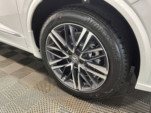 New 2026 Acura MDX w/ Advance Package image 3