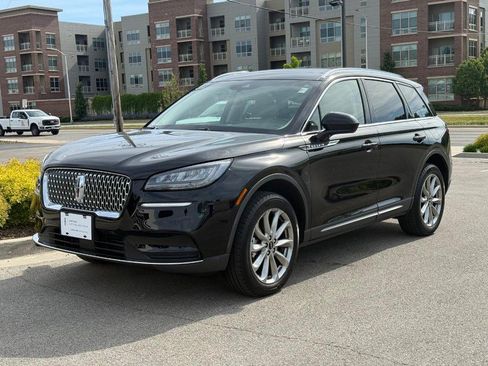 Certified 2022 Lincoln Corsair AWD w/ Premium Package image 9