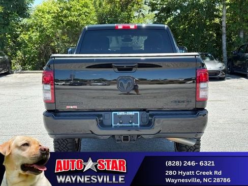 Used 2022 RAM 2500 Big Horn w/ Night Edition AWD/4WD image 5