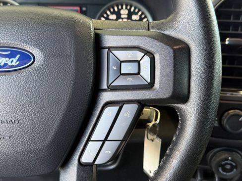 Used 2019 Ford F150 XLT w/ Equipment Group 302A Luxury AWD/4WD image 17
