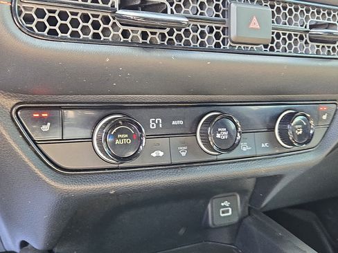 Certified 2023 Honda HR-V Sport image 16