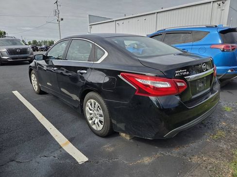 Used 2017 Nissan Altima 2.5 S w/ Power Driver Seat Package FWD image 6