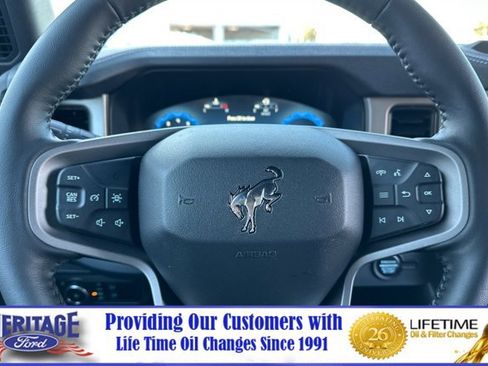 New 2025 Ford Bronco Outer Banks w/ Sasquatch Package image 24