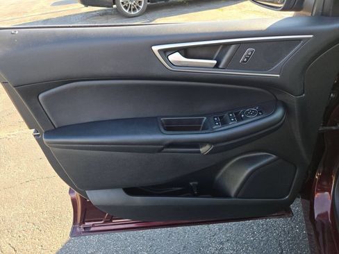 Used 2023 Ford Edge SEL AWD/4WD image 28