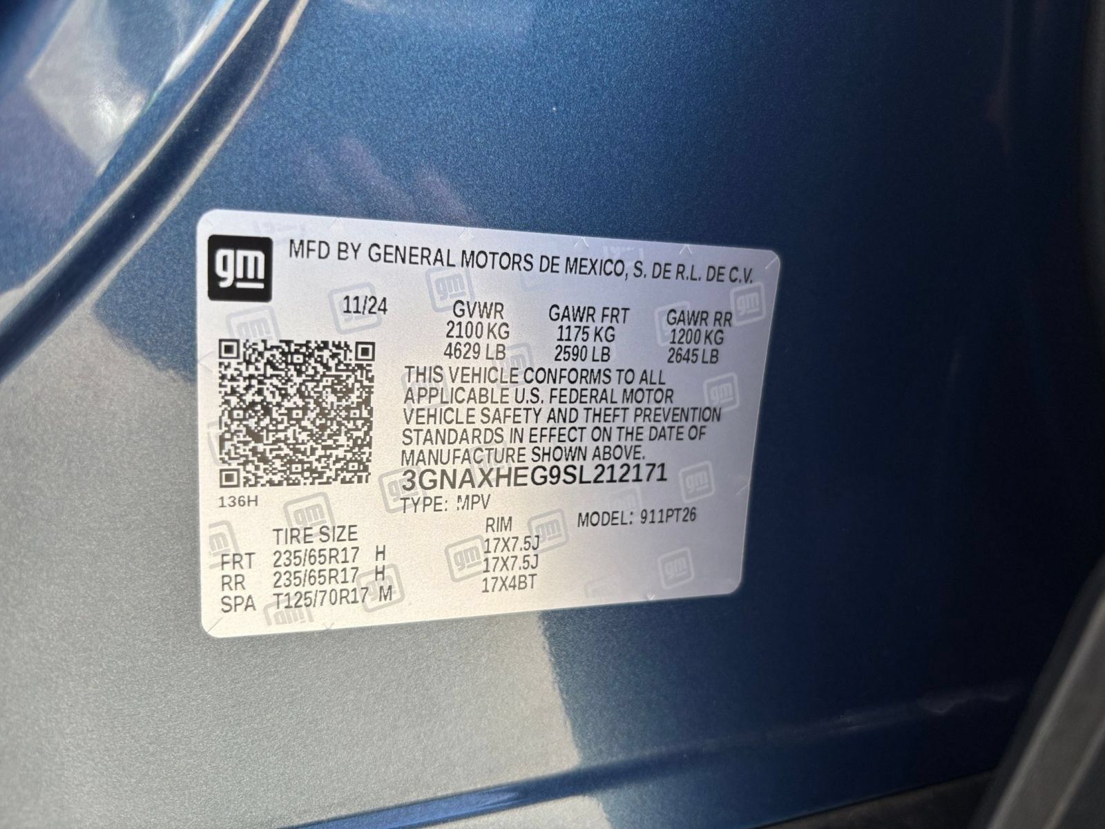 Used 2025 Chevrolet Equinox LT FWD image 28