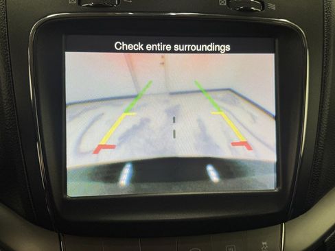 Used 2019 Dodge Journey Crossroad AWD/4WD image 19