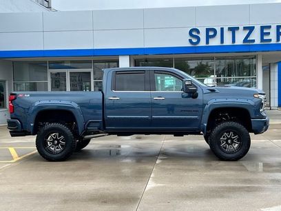 New 2025 Chevrolet Silverado 2500 LTZ w/ LTZ Premium Package
