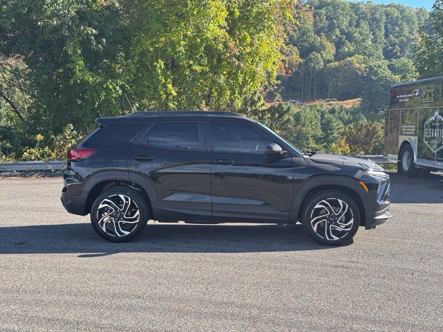 New 2026 Chevrolet TrailBlazer RS w/ Convenience Package FWD image 8