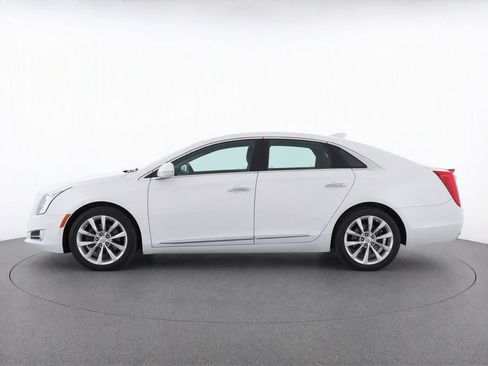 Used 2016 Cadillac XTS Luxury w/ Driver Awareness Package FWD image 6
