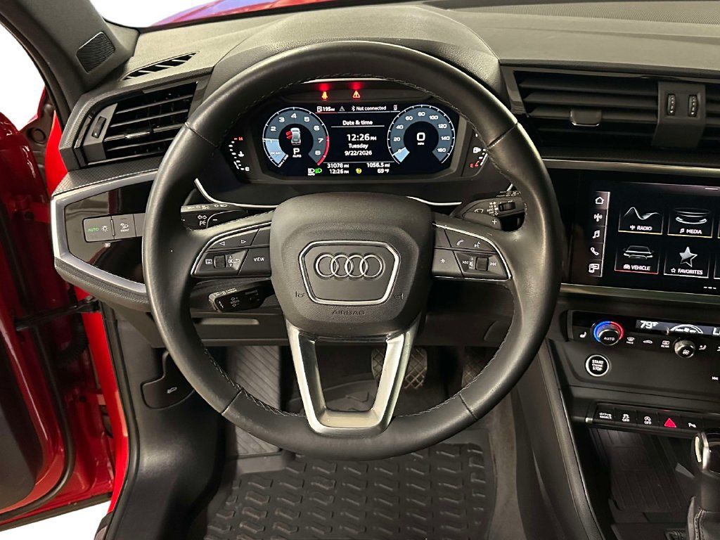 Used 2024 Audi Q3 2.0T Premium AWD/4WD image 19