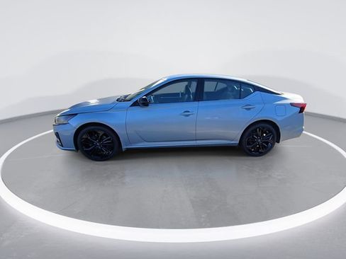 Certified 2023 Nissan Altima 2.5 SR image 5