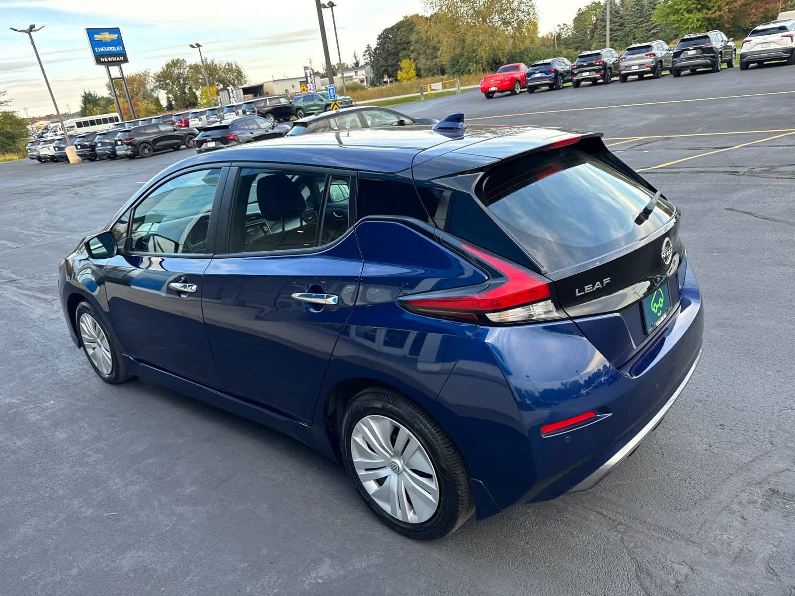 Used 2025 Nissan Leaf S FWD image 9