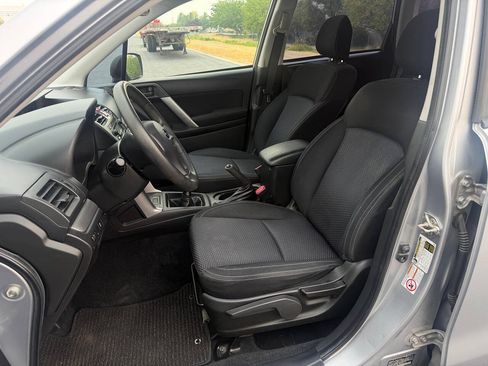 Used 2014 Subaru Forester 2.5i w/ Popular Package #2 AWD/4WD image 18