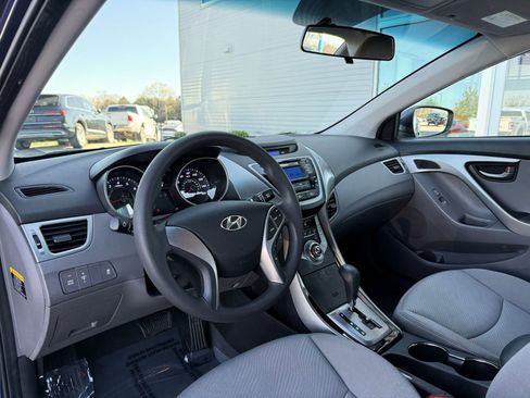 Used 2013 Hyundai Elantra GLS image 14