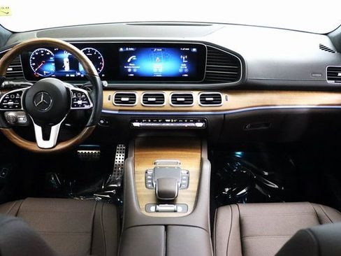 Used 2022 Mercedes-Benz GLS 580 GLS 580 image 28